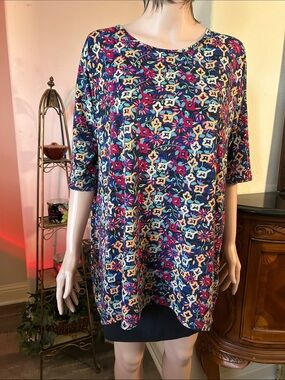 LuLaRoe Navy Multicolor Floral Tunic